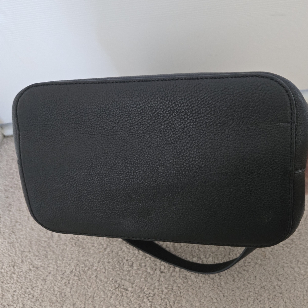 Kate Spade CrossBody - Picture 3 of 7